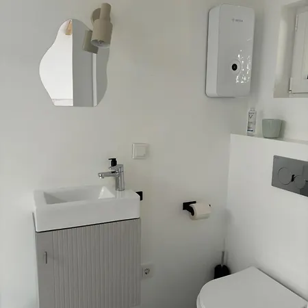 民宿 Modernes Mit En-suite Bad & Bester Anbindung *