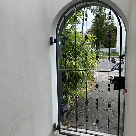 Modern Business Studio - 5 Min To Dus Airport & Messe * 杜塞尔多夫